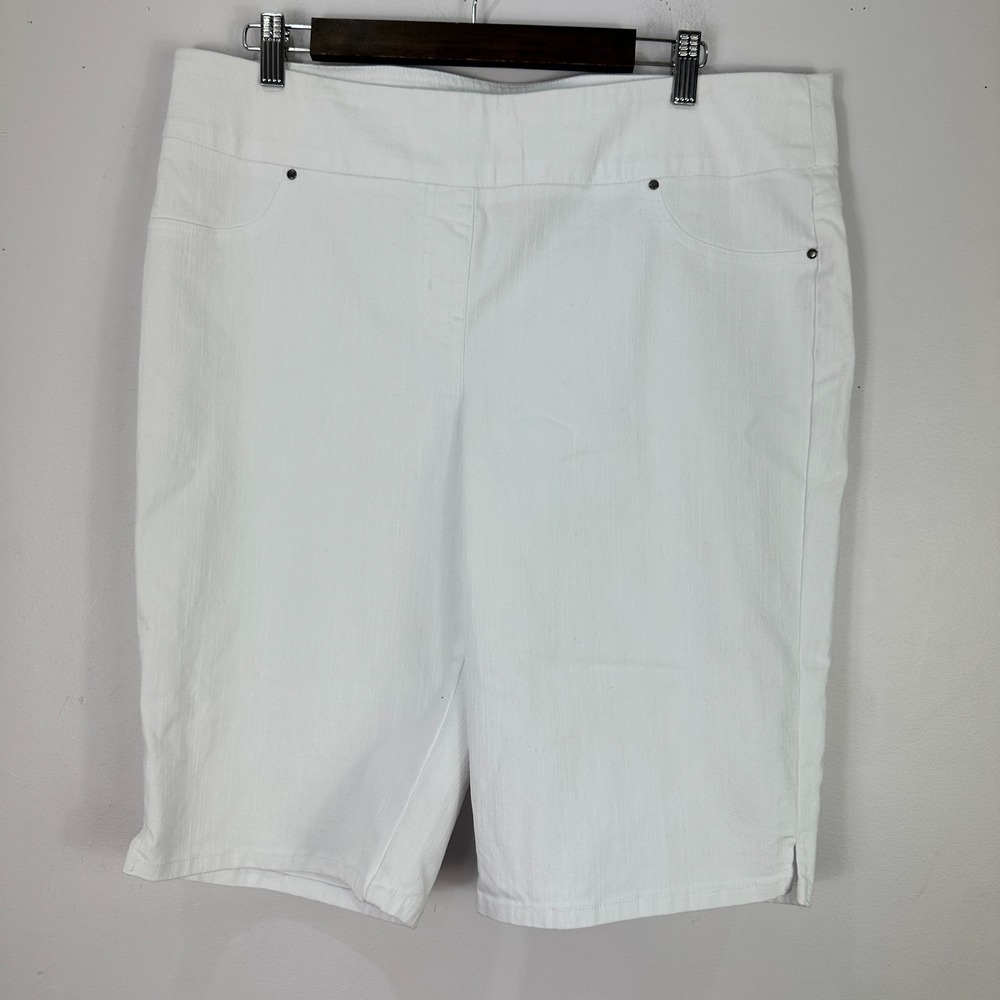 Ruby Rd Shorts 16 White  Stretch Cotton Blend Summer Coastal Casual Cruise NWT‎